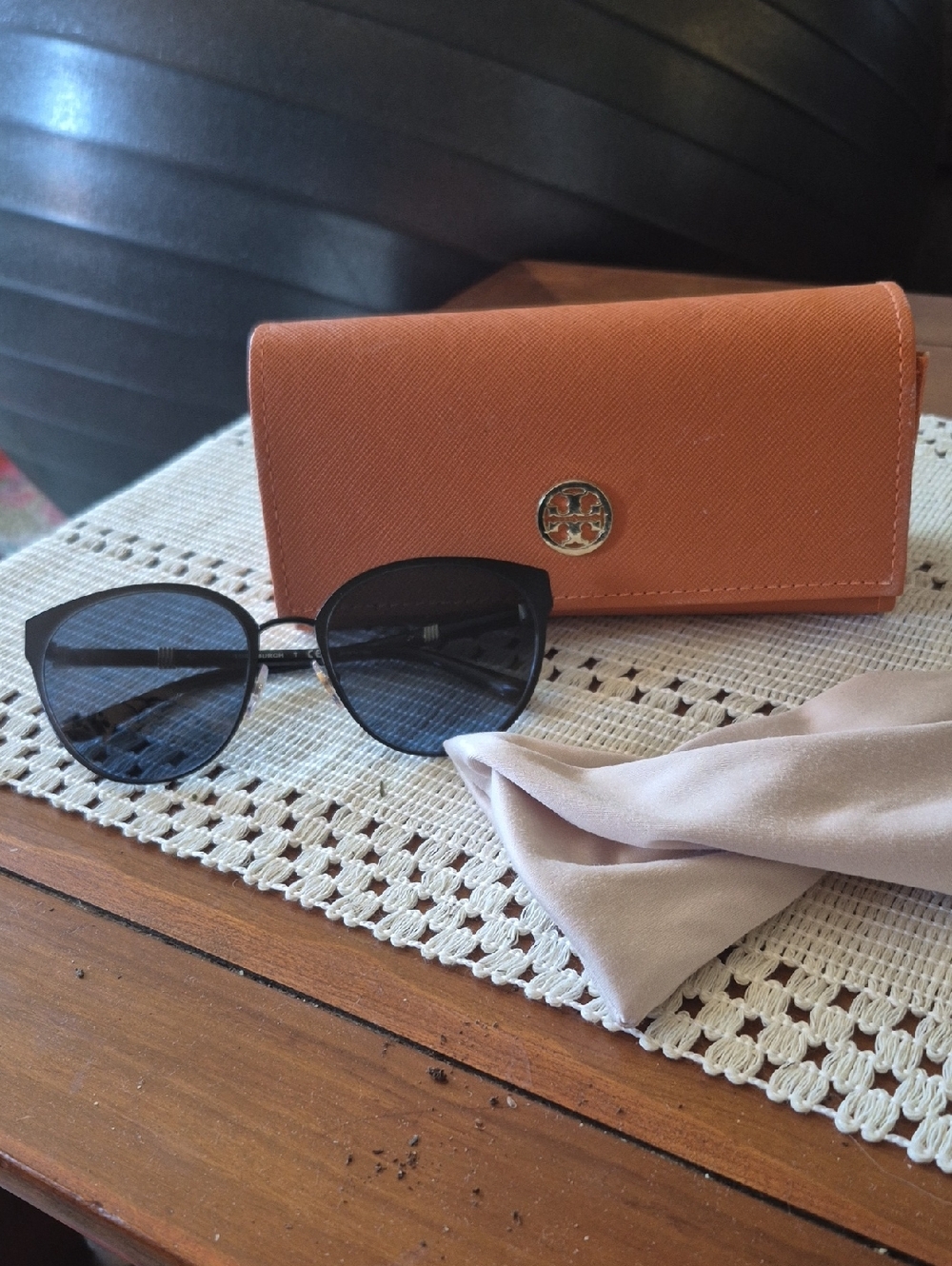 Tory Burch Orange Leather Sunglasses Case with Black Frame Sunglasses